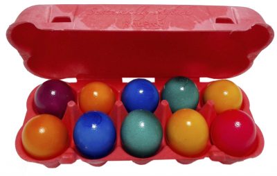 Gekleurde en Paaseieren in kleurige verpakking - Eicom Barneveld